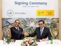 Sanjive Khosla, kaufmännischer Leiter der Expo 2020 Dubai; Zubin Karkaria, CEO der VFS Global Group
