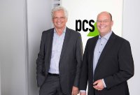 Die PCS Geschäftsführer Walter Elsner und Ulrich Kastner-Jung (von links) blicken aufgrund eines hervorragenden Geschäftsergebnisses optimistisch in die Zukunft. ©PCS Systemtechnik GmbH