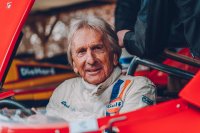 Porsche gratuliert Derek Bell zu seinem 80. Geburtstag.