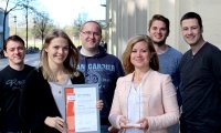 Das Team von gridscale freut sich über den Innovationspreis-IT 2017